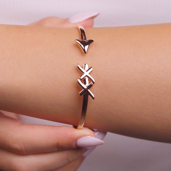 Beautiful American Diamond Rose Gold Gents Fancy Bracelet